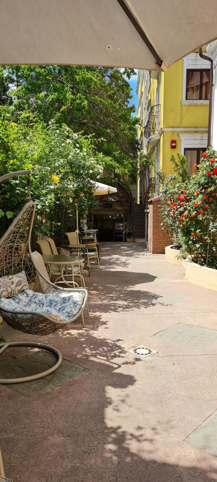 Casa Michelangelo Hotel Bucureşti Ngoại thất bức ảnh