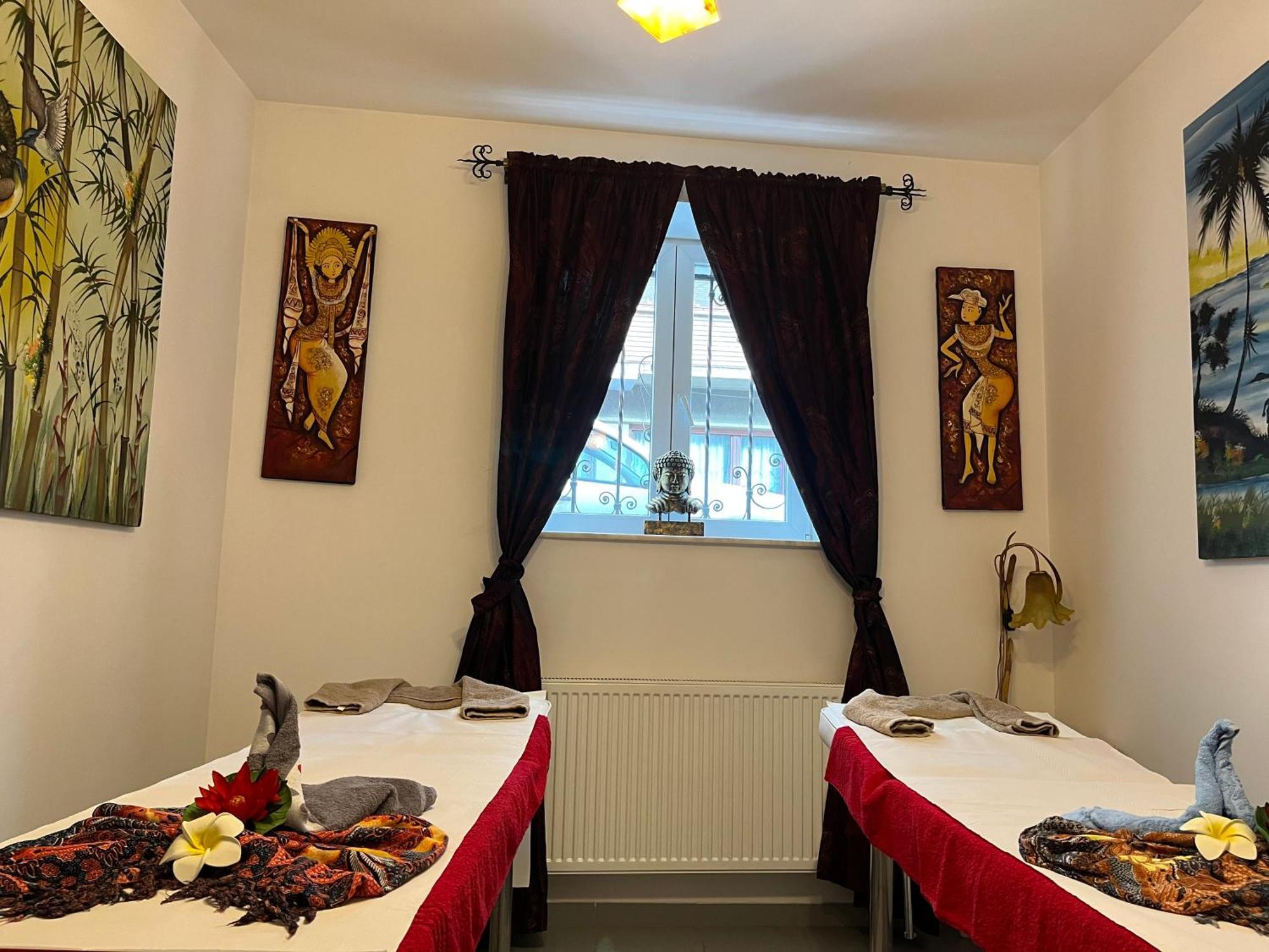 Casa Michelangelo Hotel Bucureşti Ngoại thất bức ảnh
