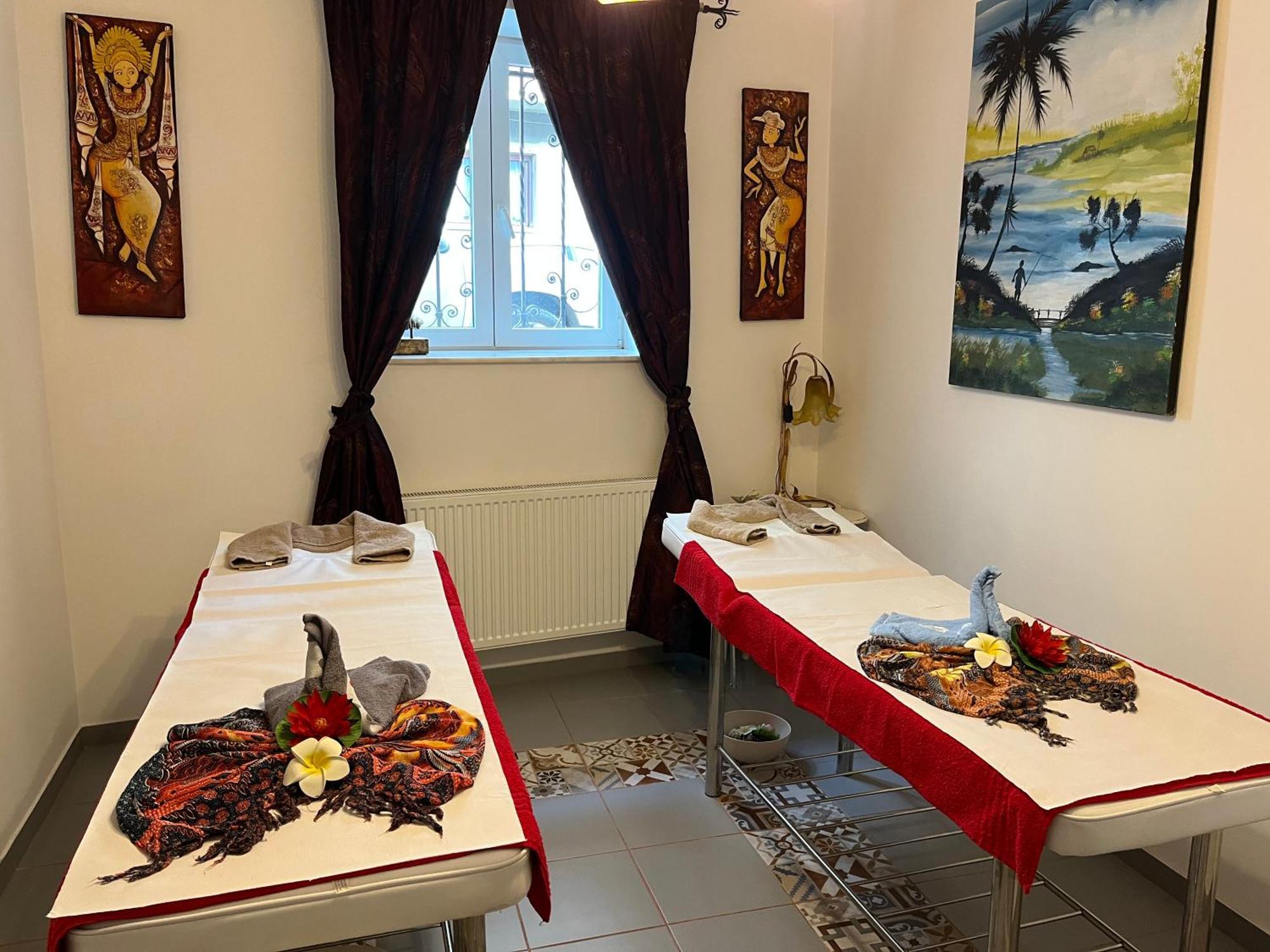 Casa Michelangelo Hotel Bucureşti Ngoại thất bức ảnh
