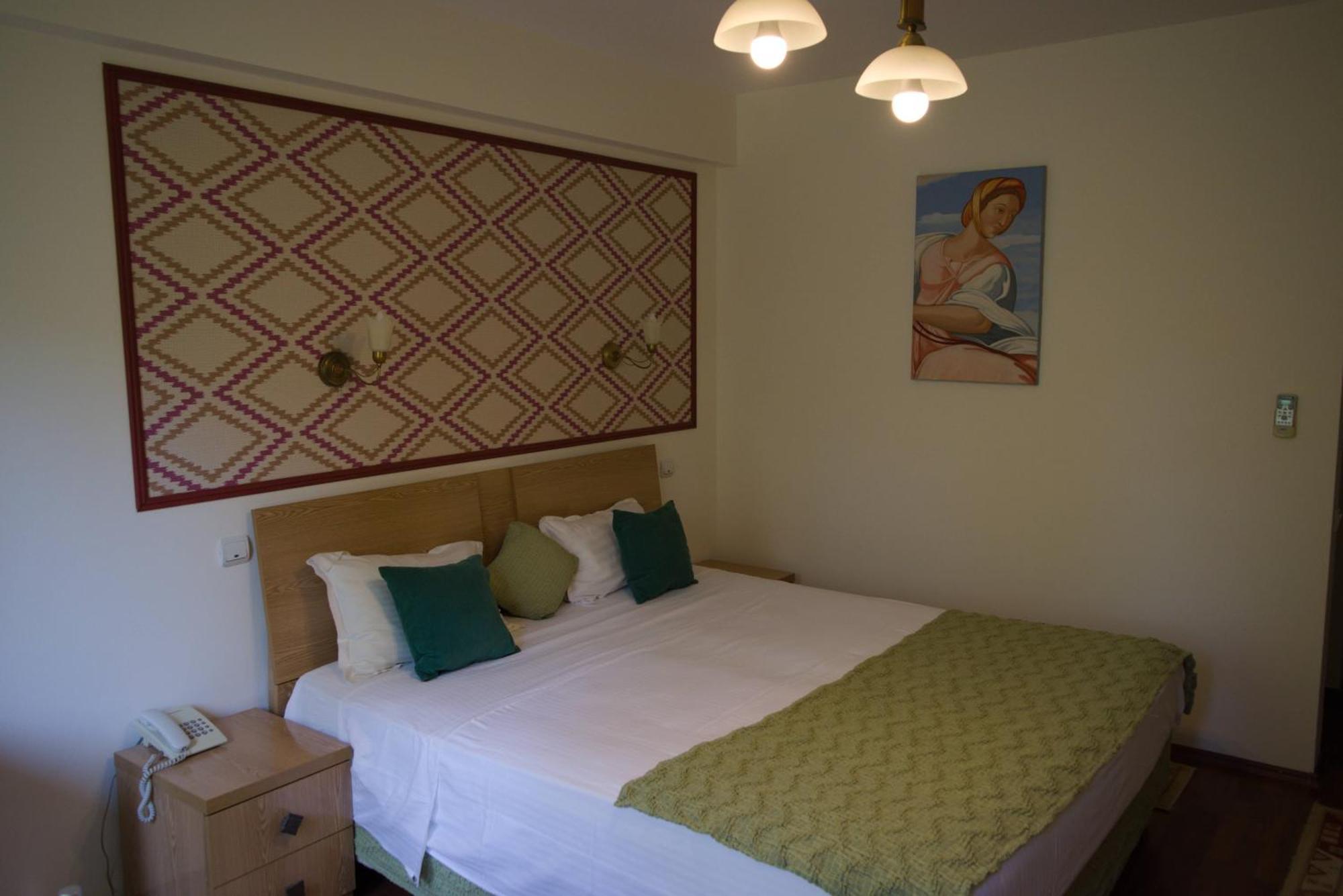 Casa Michelangelo Hotel Bucureşti Ngoại thất bức ảnh