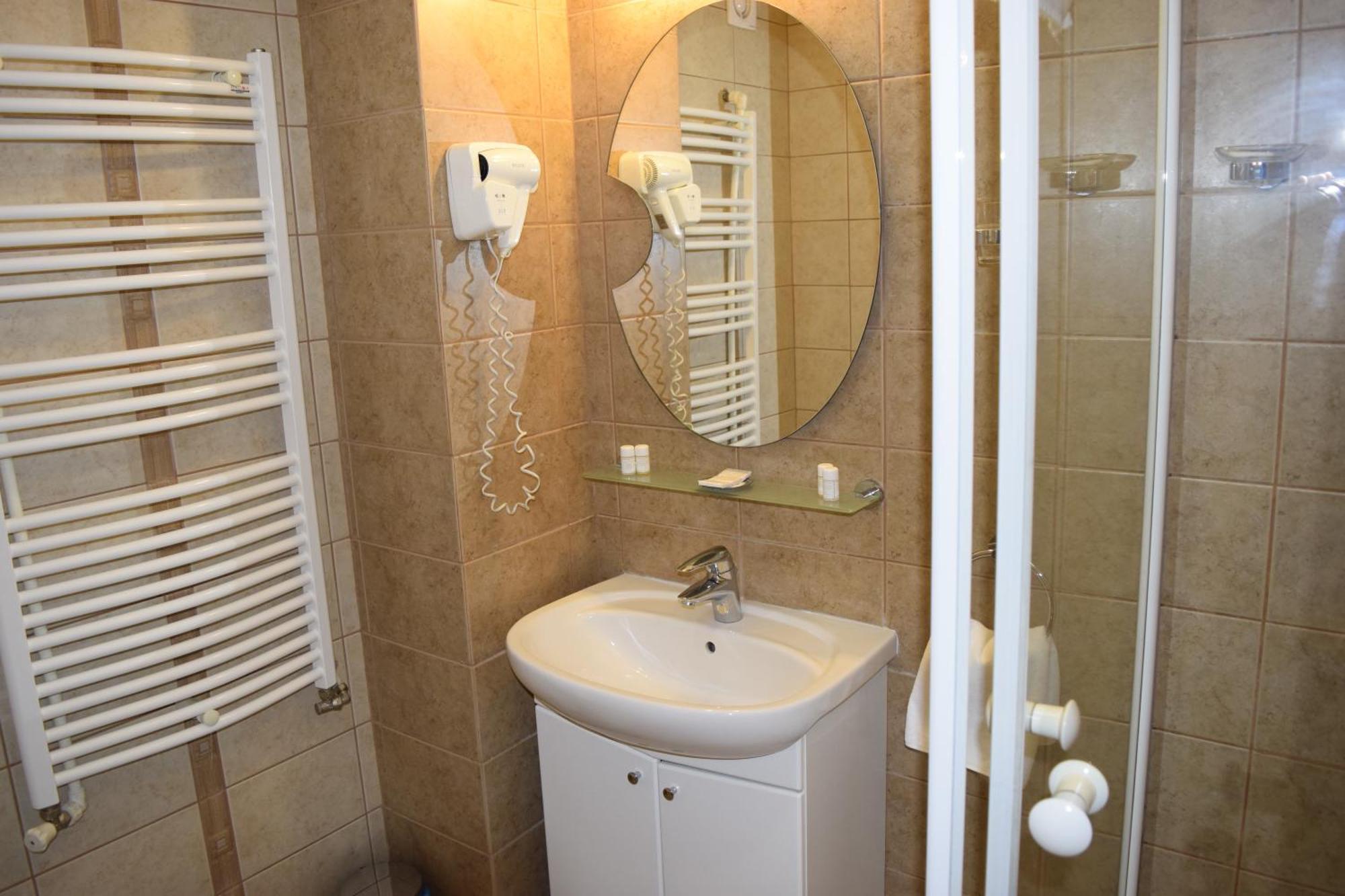 Casa Michelangelo Hotel Bucureşti Ngoại thất bức ảnh